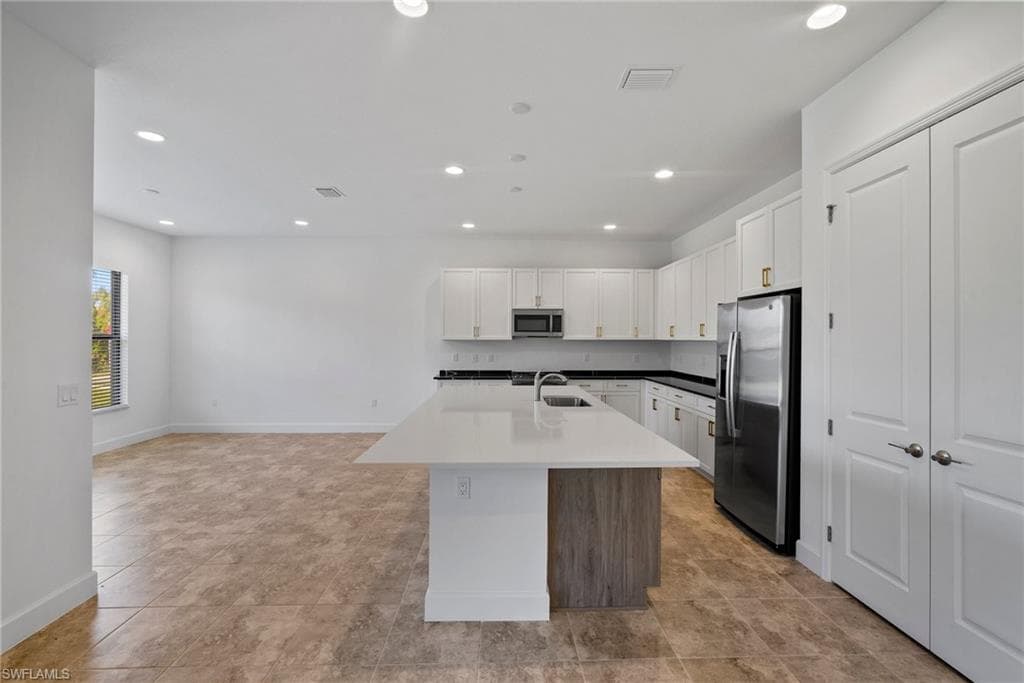 20800 Thistle Leaf LN ESTERO, FL 33928