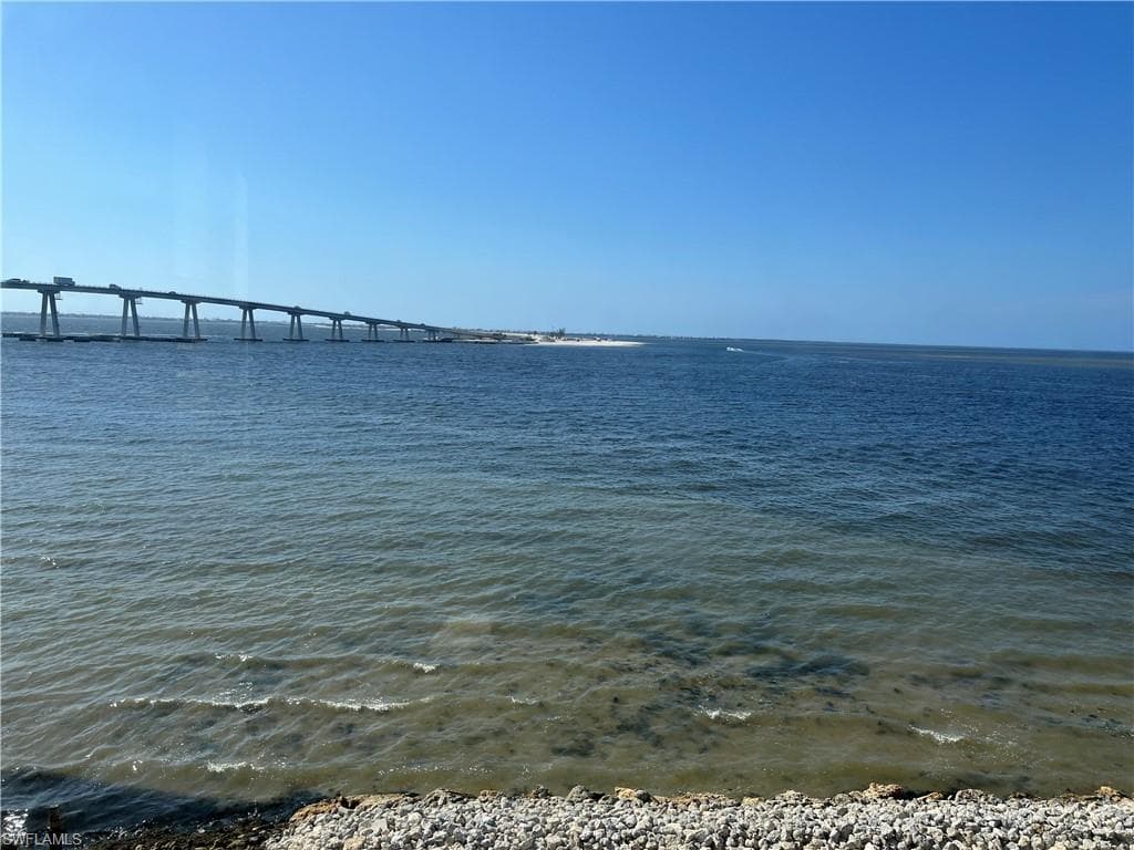 15011 Punta Rassa RD 301 FORT MYERS, FL 33908