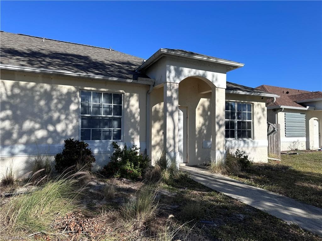 17475 dumont DR FORT MYERS, FL 33967
