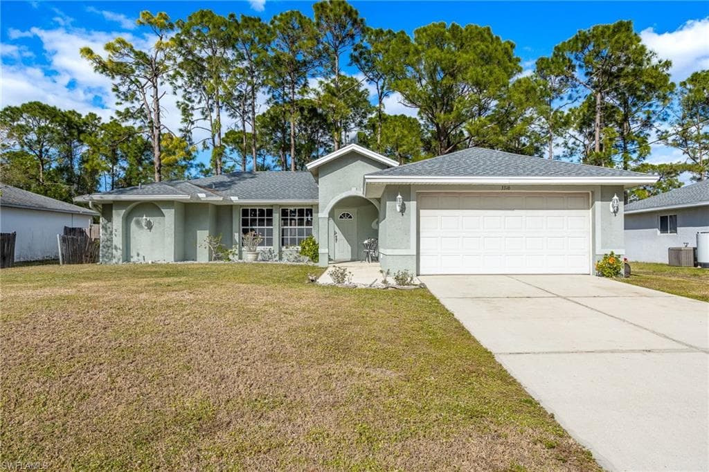 3316 73rd ST W LEHIGH ACRES, FL 33971