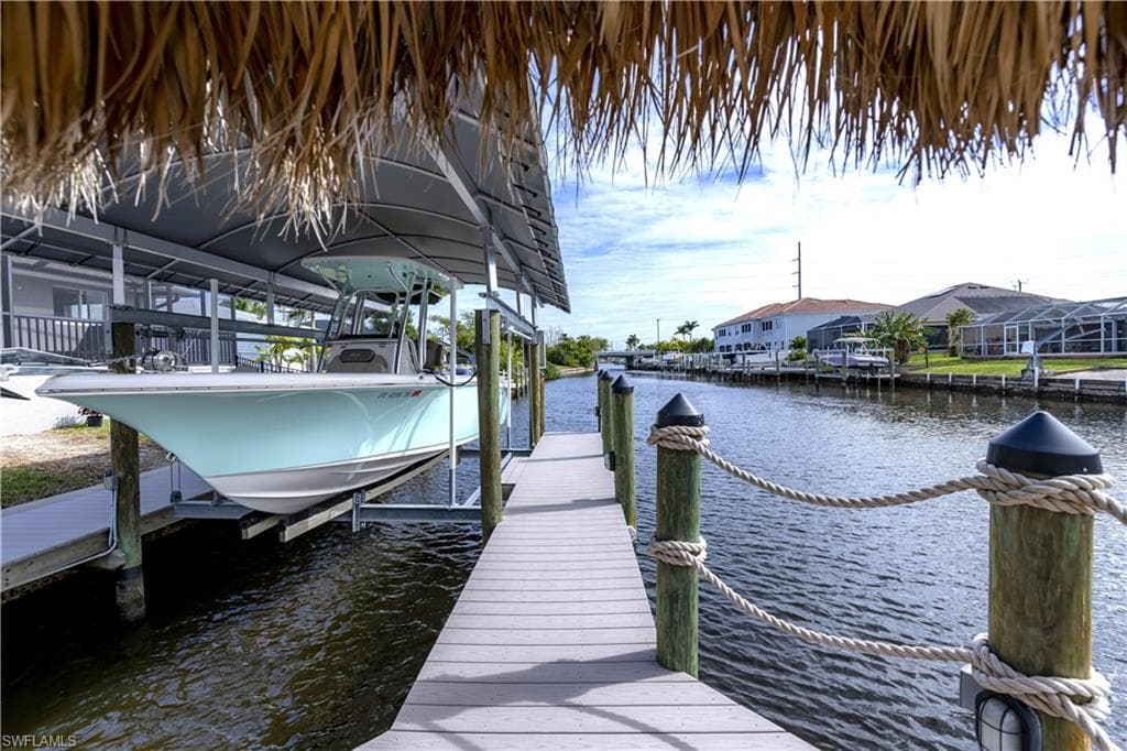 116 SW 38th TER CAPE CORAL, FL 33914
