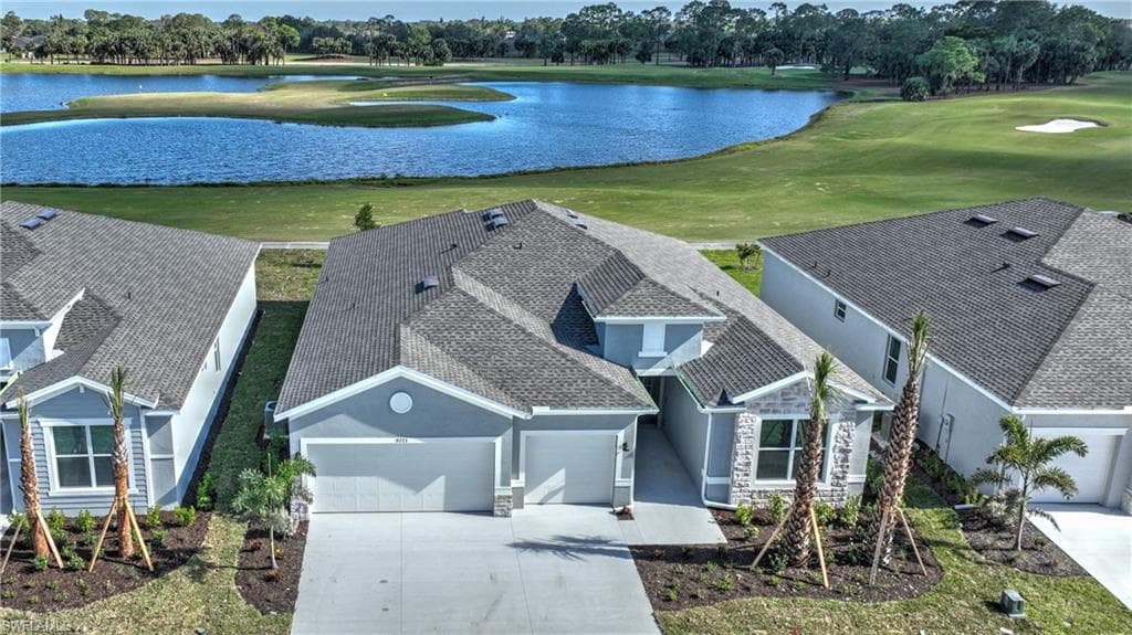 9273 AQUA OVERLOOK CT LEHIGH ACRES, FL 33936