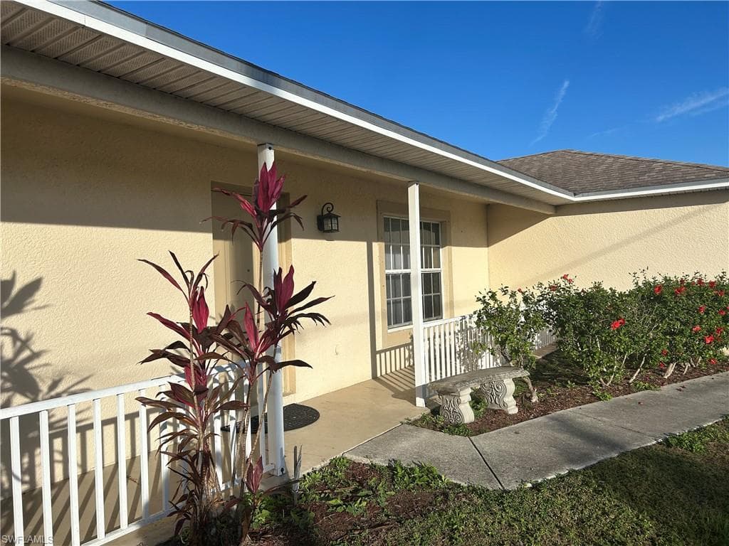 822 Neuse AVE FORT MYERS, FL 33913
