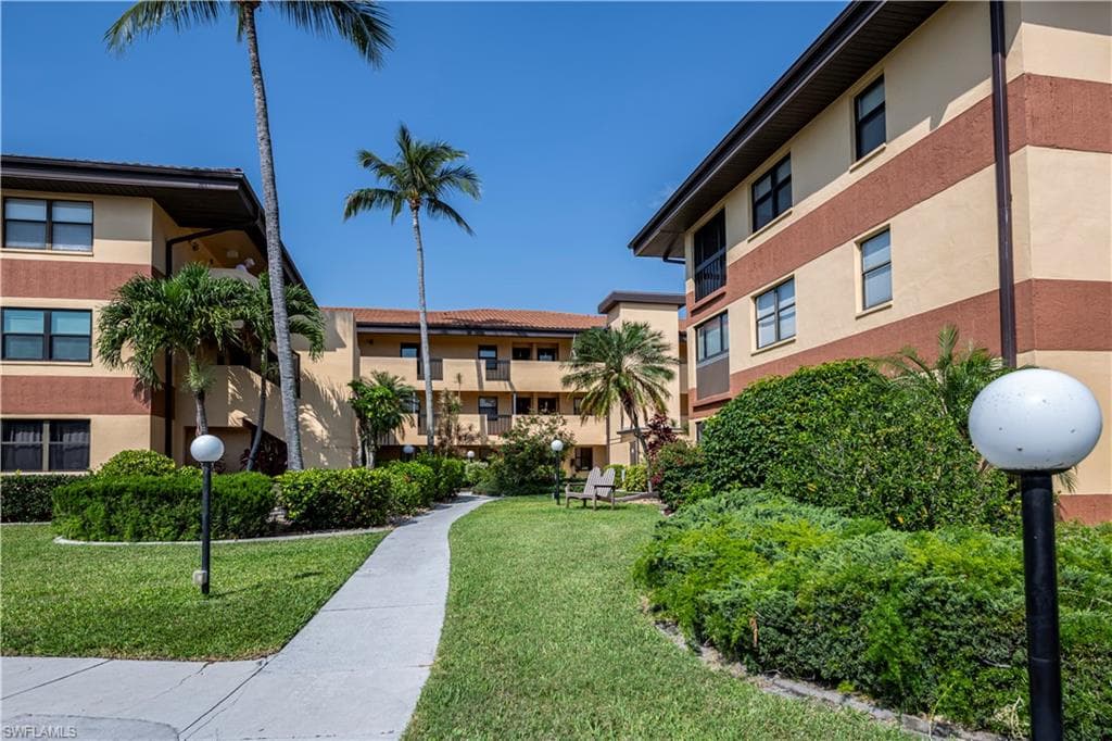 6146 Whiskey Creek DR 704 FORT MYERS, FL 33919