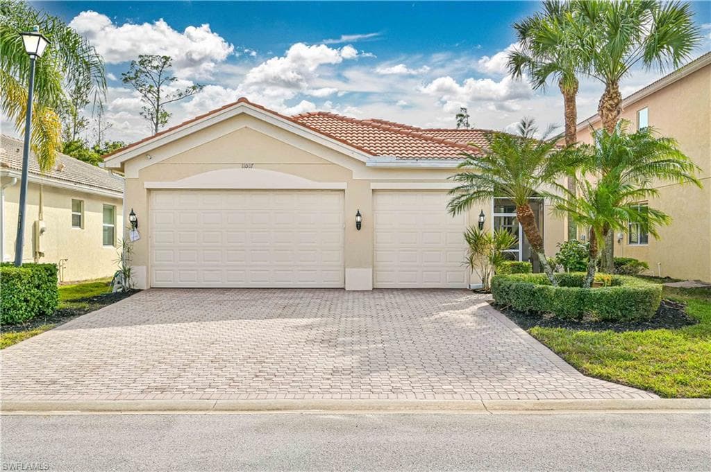 11087 Sparkleberry DR FORT MYERS, FL 33913
