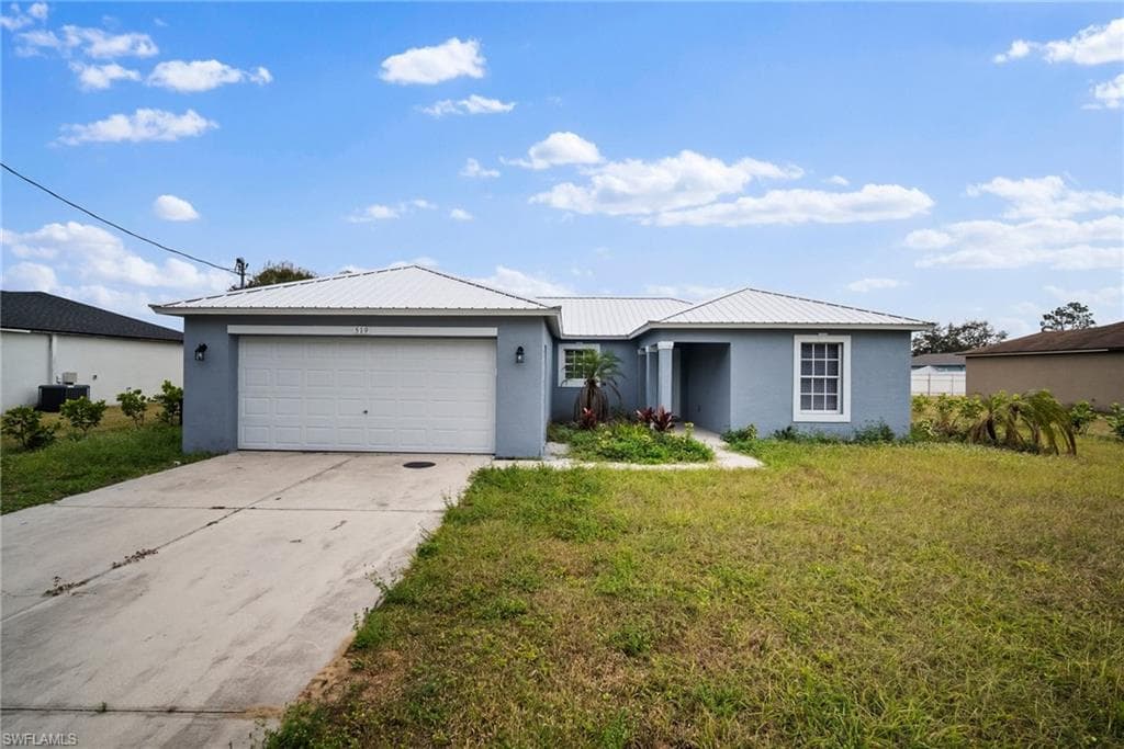 519 Upstate AVE S LEHIGH ACRES, FL 33974