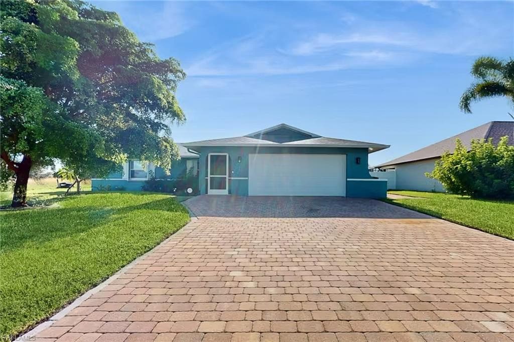 3009 SW 5th AVE CAPE CORAL, FL 33914