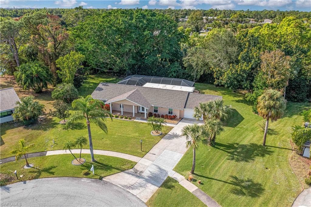 4135 Yarmouth CT NORTH FORT MYERS, FL 33903