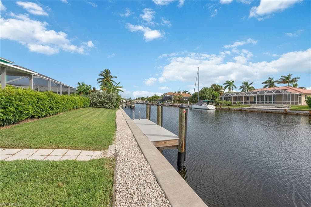 819 Chestnut CT MARCO ISLAND, FL 34145