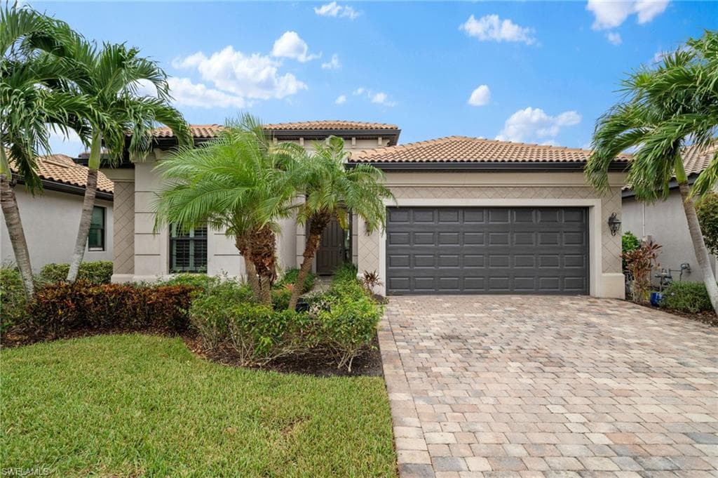 28528 San Amaro DR BONITA SPRINGS, FL 34135