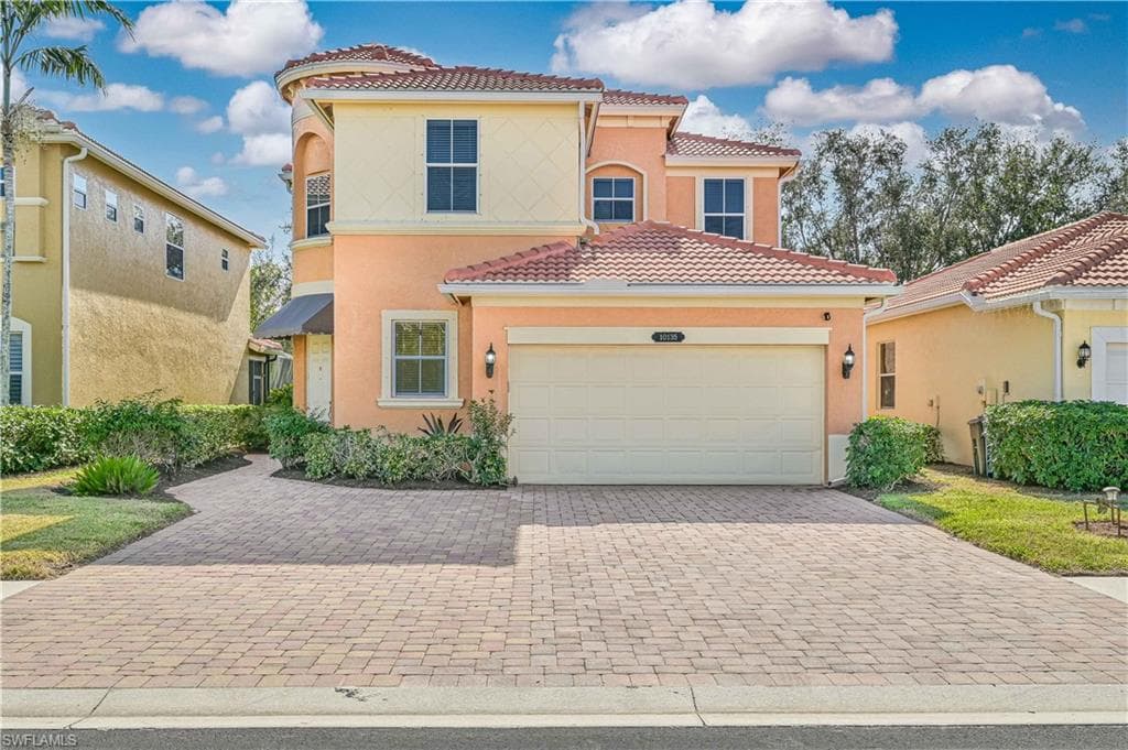 10135 N Silver Palm DR ESTERO, FL 33928