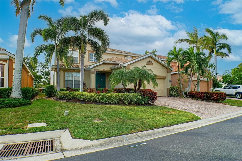 8681 Colony Trace DR FORT MYERS, FL 33908