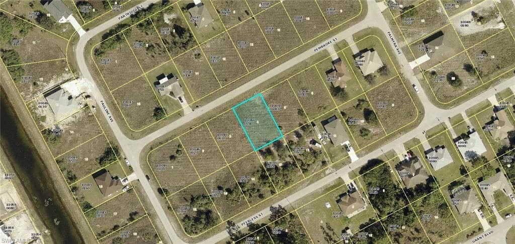 210 Pembroke ST LEHIGH ACRES, FL 33974