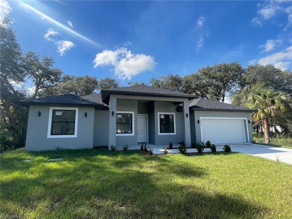 5030 N PECHATREE CIR LABELLE, FL 33935