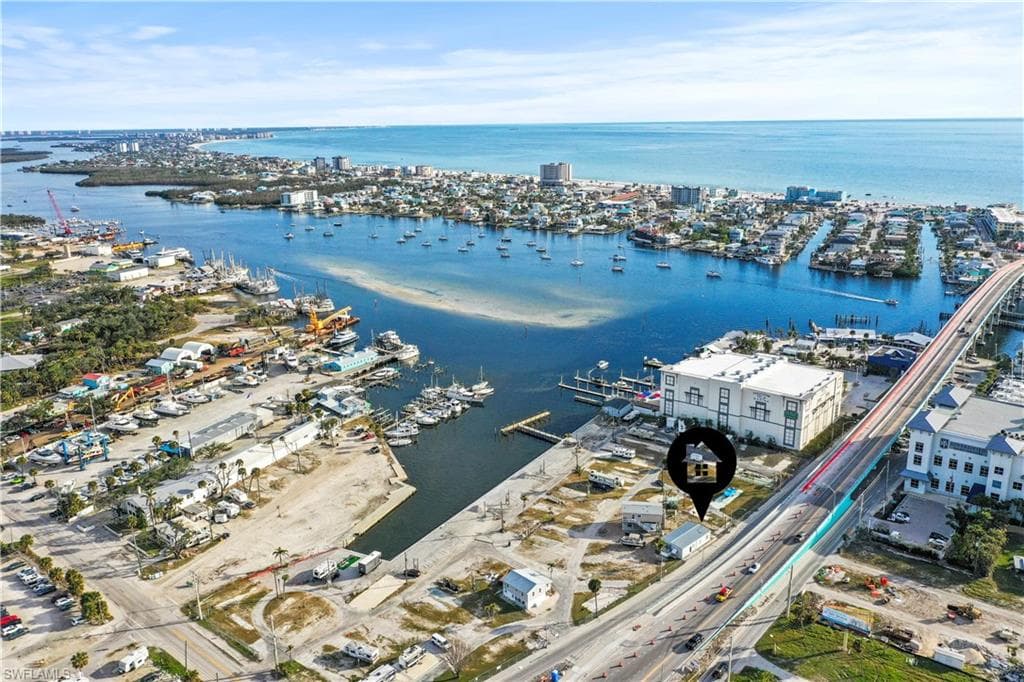 19281 #29 San Carlos BLVD FORT MYERS BEACH, FL 33931