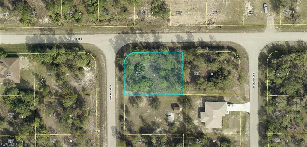 709 Burns AVE S LEHIGH ACRES, FL 33974