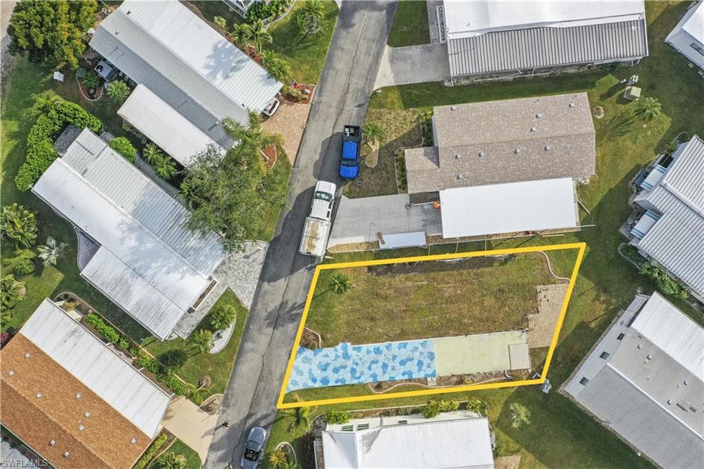 38 Ronald DR FORT MYERS, FL 33908