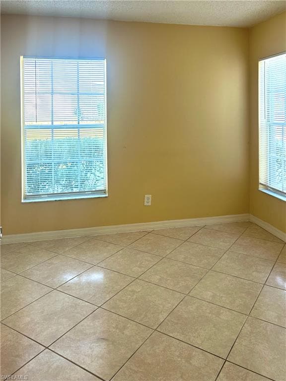 124 Santa Clara DR 1 NAPLES, FL 34104