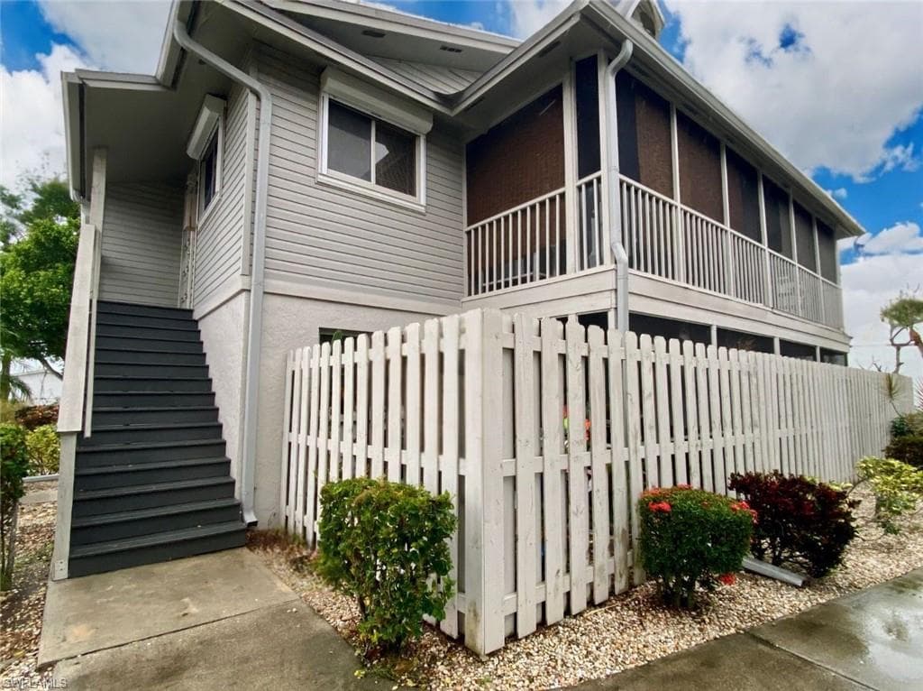 5751 Foxlake DR H NORTH FORT MYERS, FL 33917