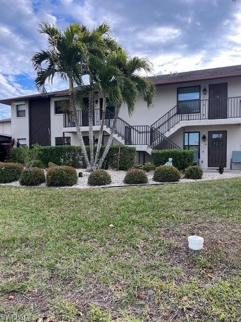 3935 Country Club BLVD 19 CAPE CORAL, FL 33904