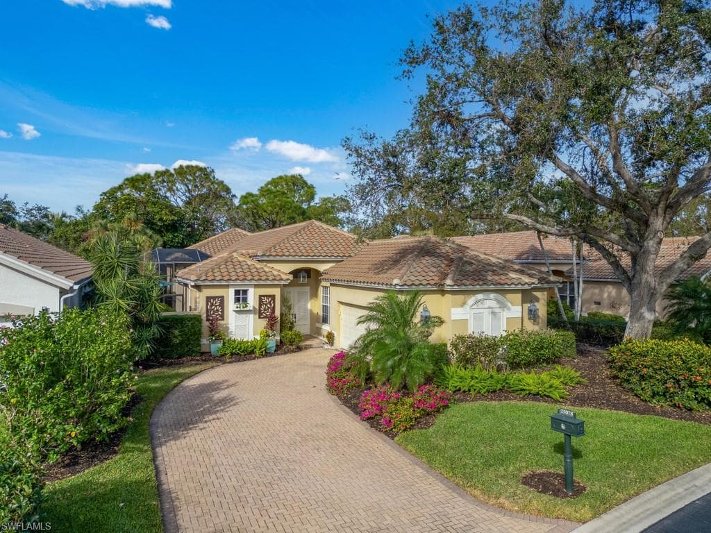 25078 Pinewater Cove LN BONITA SPRINGS, FL 34134