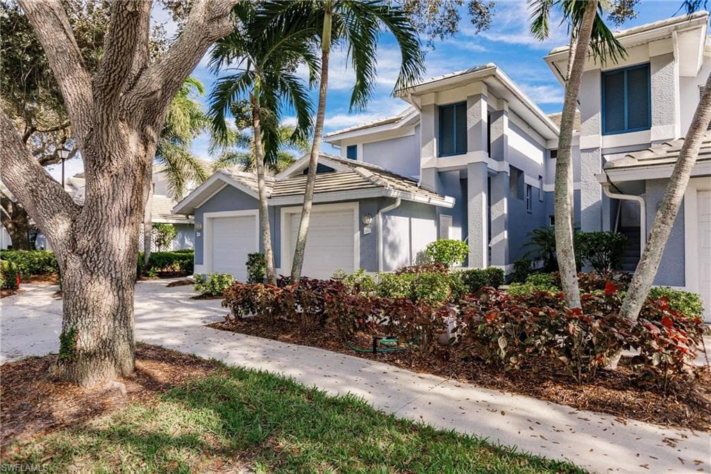 770 Tarpon Cove DR 201 NAPLES, FL 34110