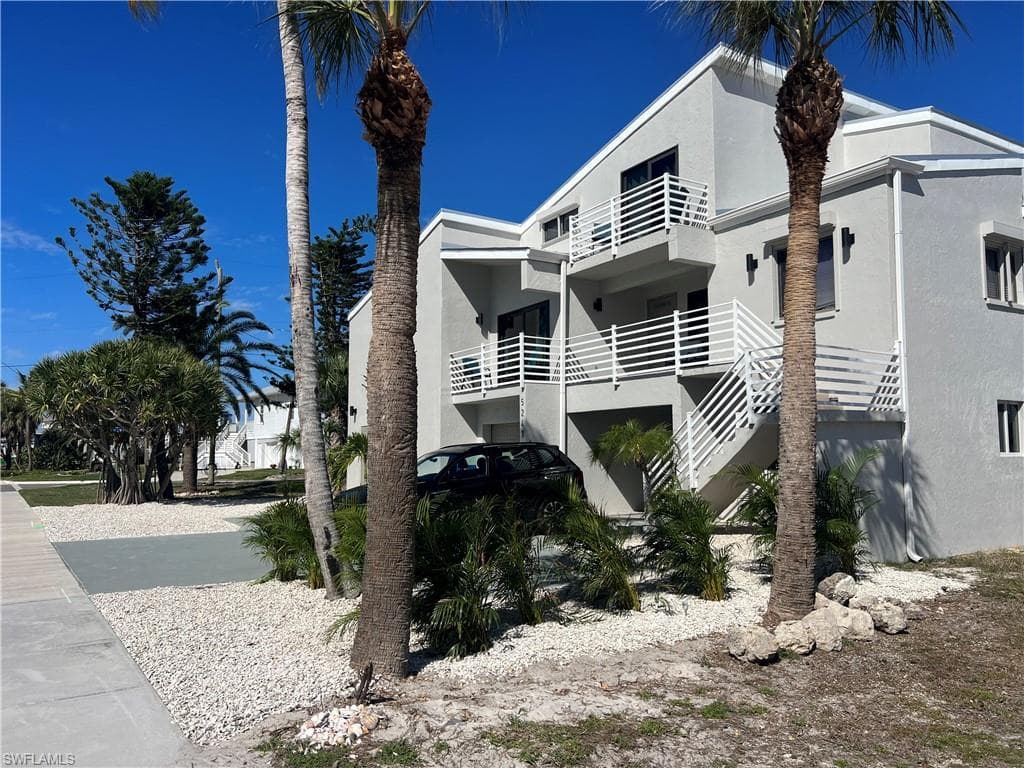 5241 Estero BLVD FORT MYERS BEACH, FL 33931