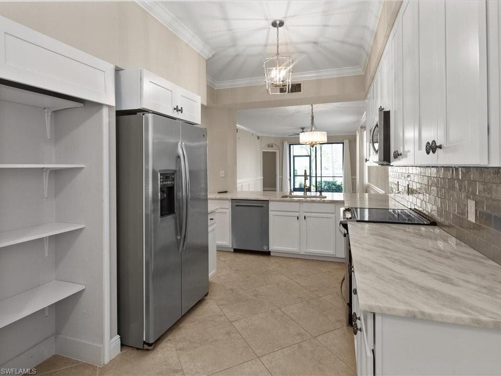 9719 Acqua CT 218 NAPLES, FL 34113
