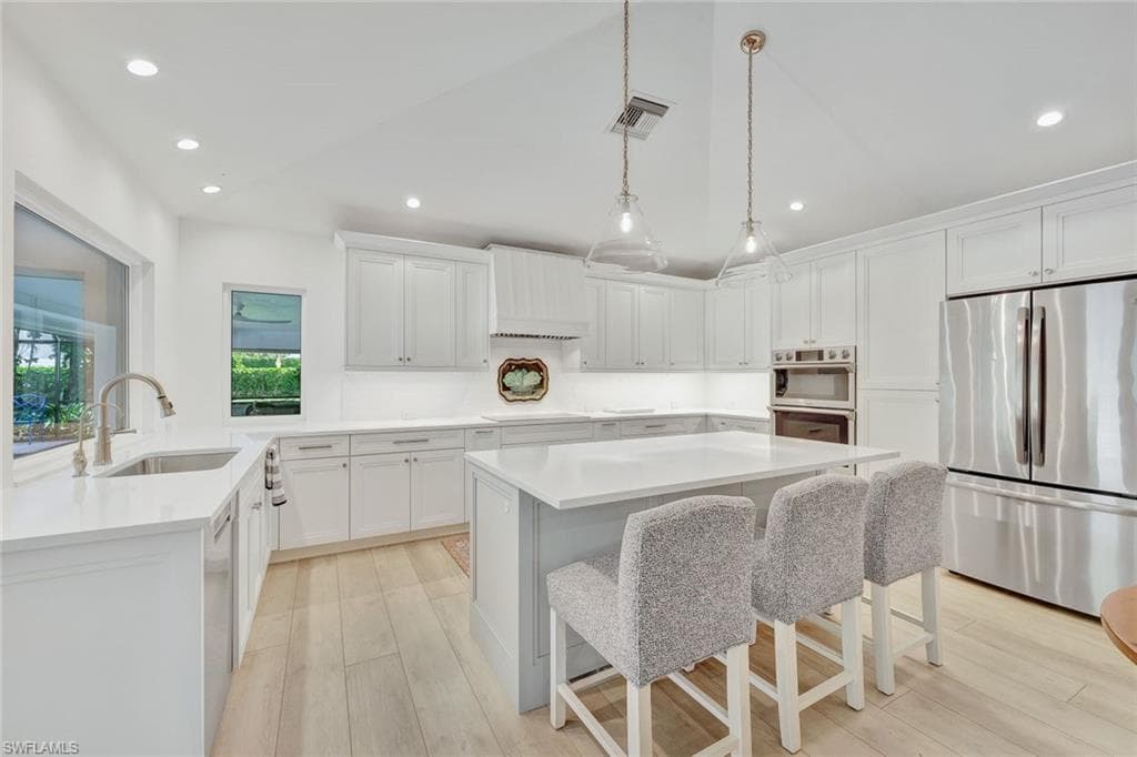 721 TURKEY OAK LN NAPLES, FL 34108