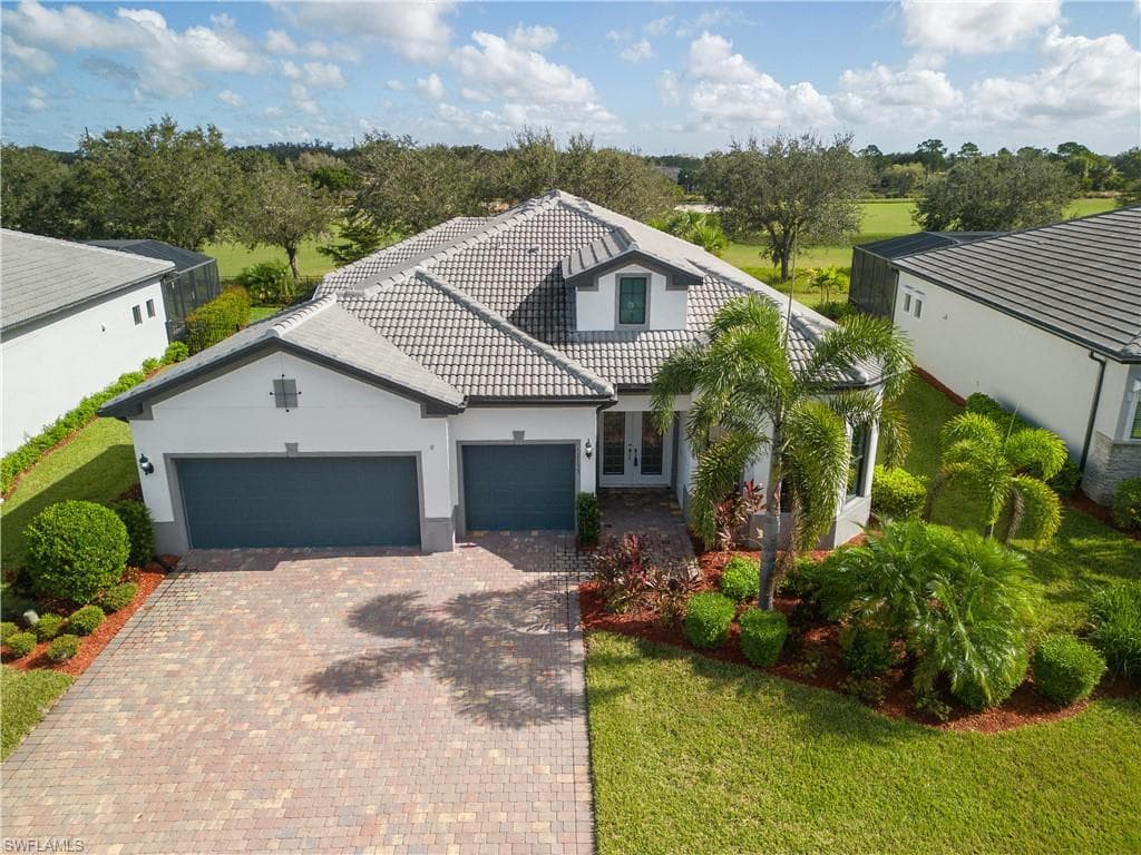 16133 Herons View DR ALVA, FL 33920