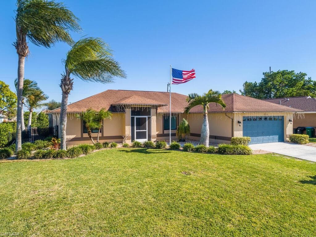 2713 13th AVE CAPE CORAL, FL 33914