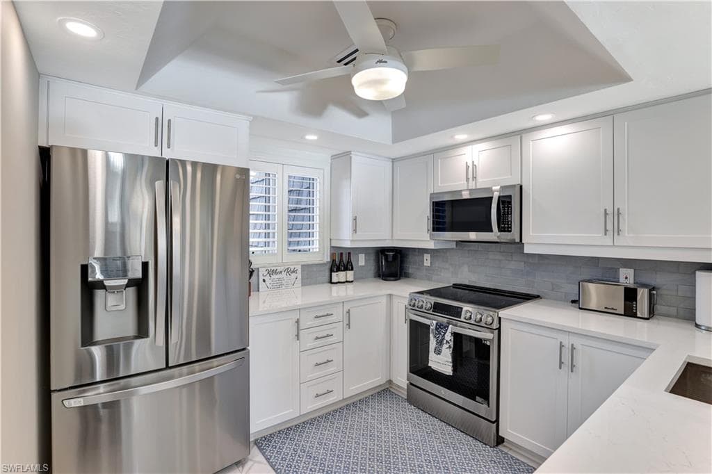 1672 Spoonbill LN B NAPLES, FL 34105