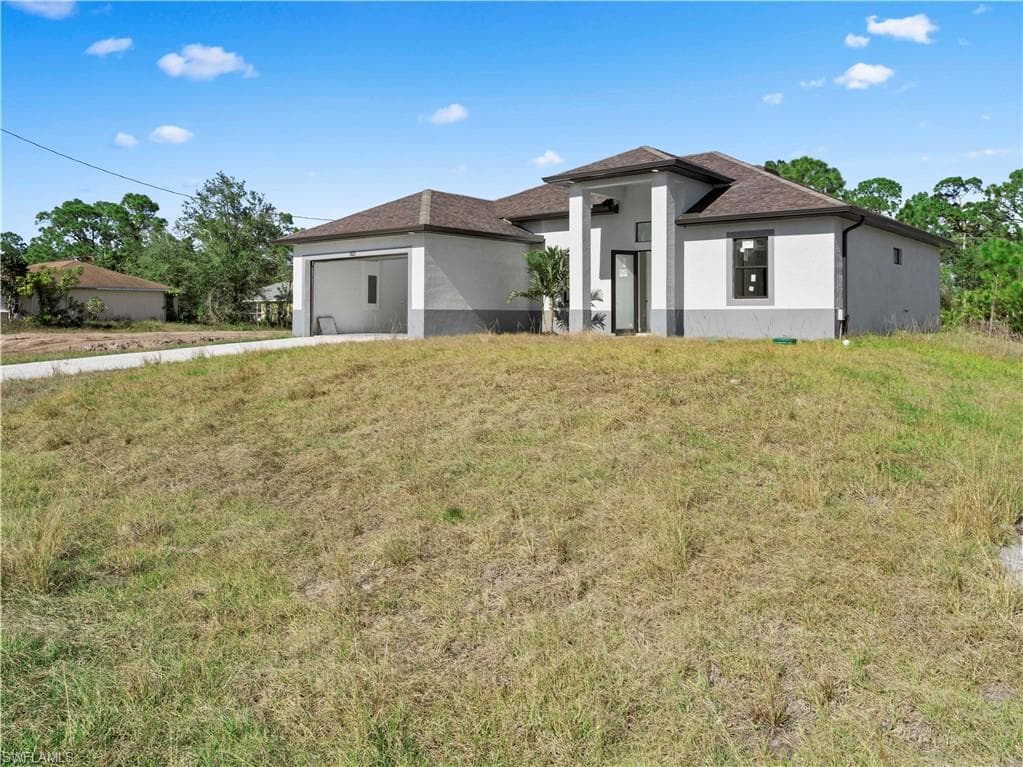 923 Winters ST E LEHIGH ACRES, FL 33974
