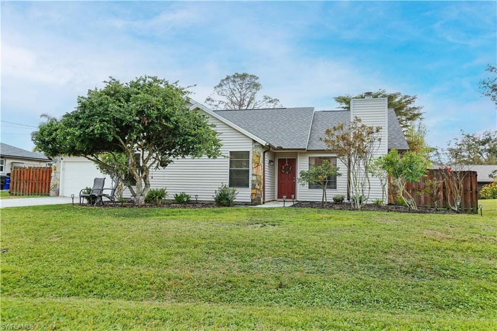 11336 Rabun Gap DR NORTH FORT MYERS, FL 33917