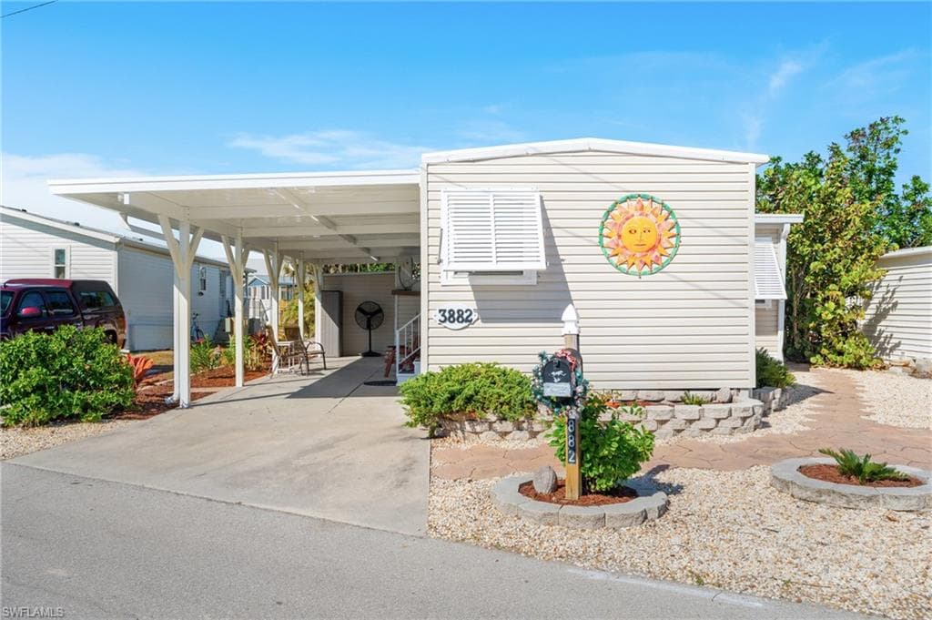 3882 Cherry LN ST. JAMES CITY, FL 33956