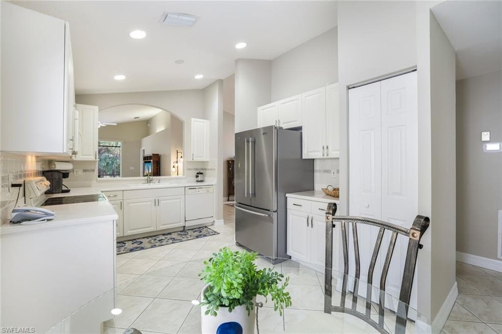 1296 Barrigona CT NAPLES, FL 34119