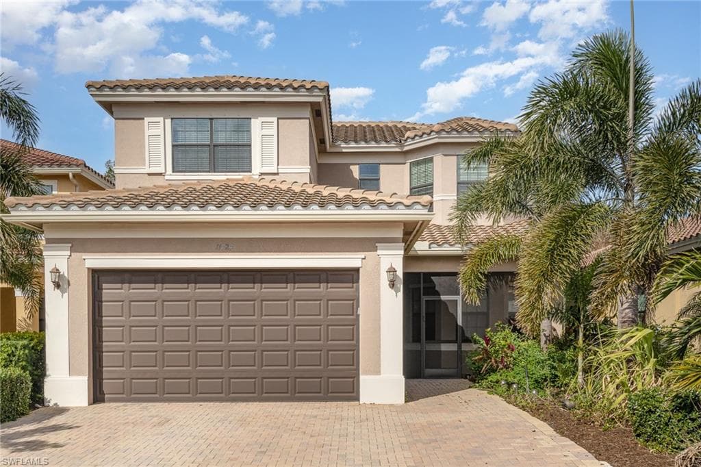 11724 MEADOWRUN CIR FORT MYERS, FL 33913