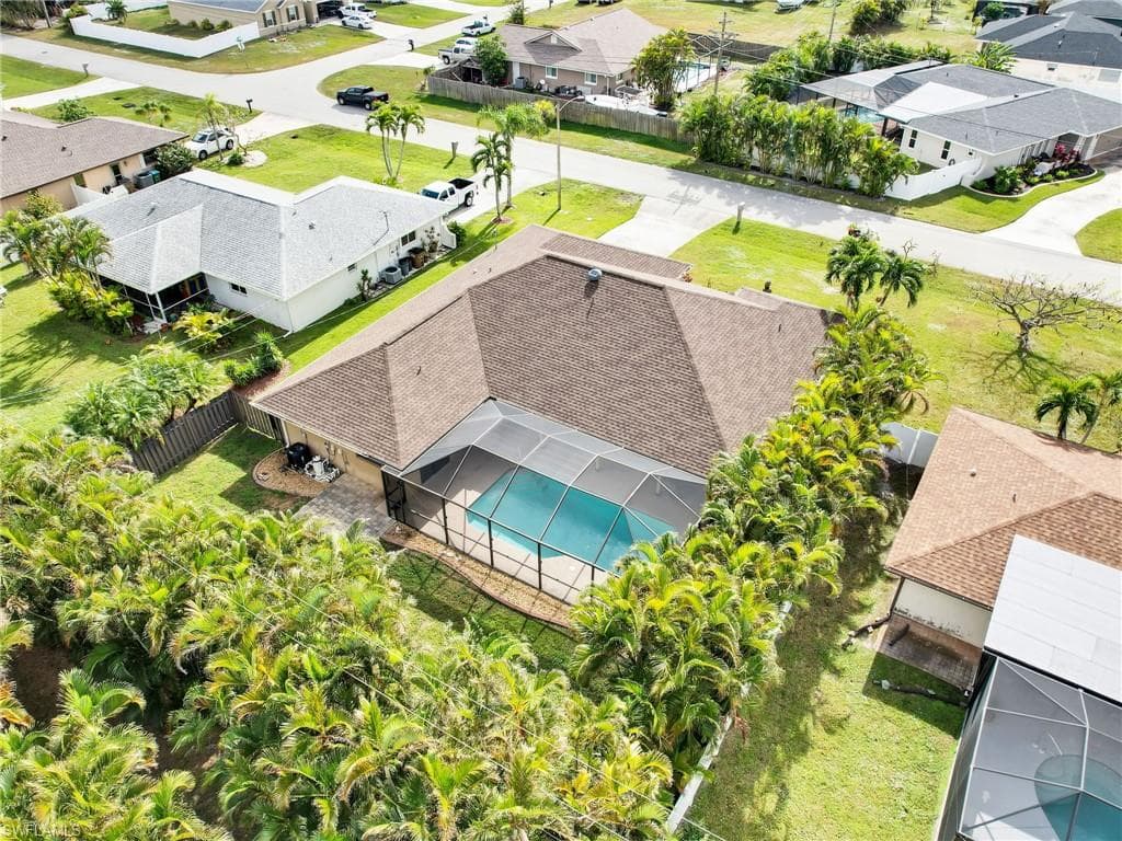 609 SW 32nd TER CAPE CORAL, FL 33914