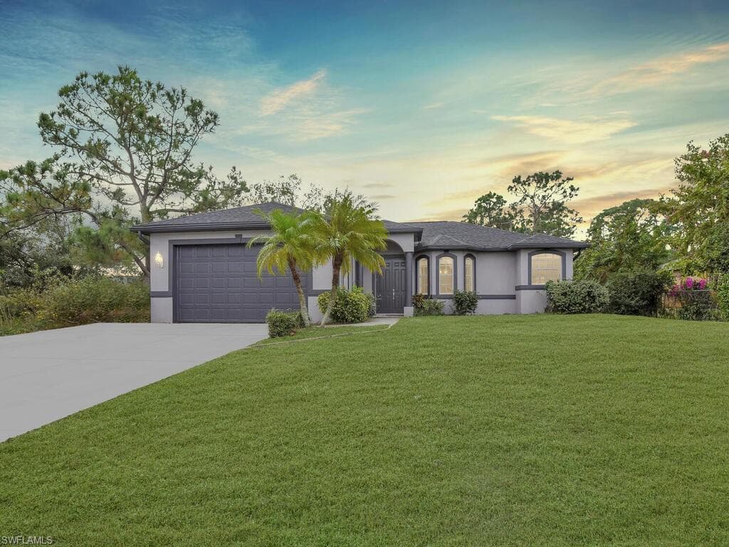 6411 Maytree CIR FORT MYERS, FL 33905