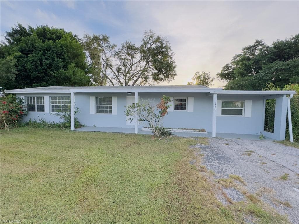 1275 Gramac DR NORTH FORT MYERS, FL 33917