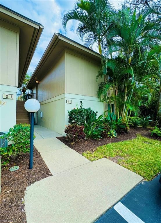 1 Bob O Link CT 1B NAPLES, FL 34105