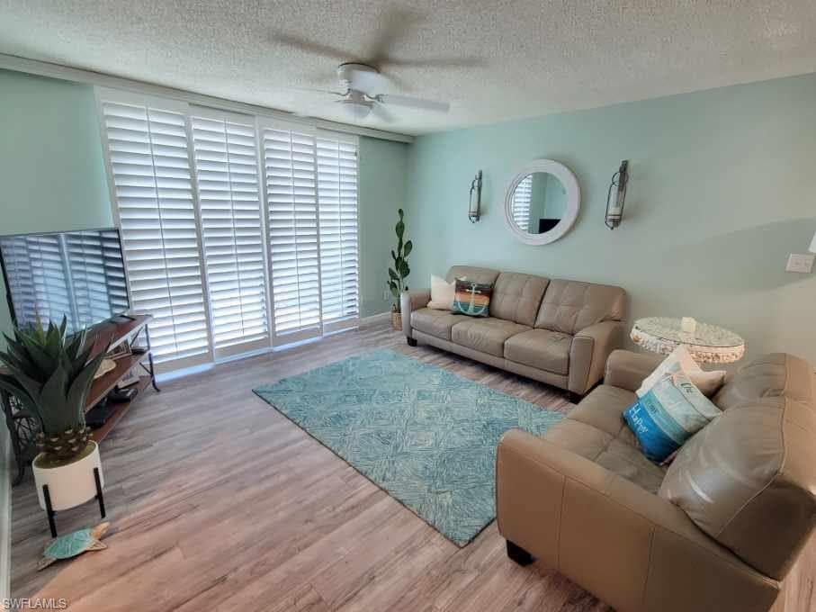 13621 Eagle Ridge DR 1525 FORT MYERS, FL 33912
