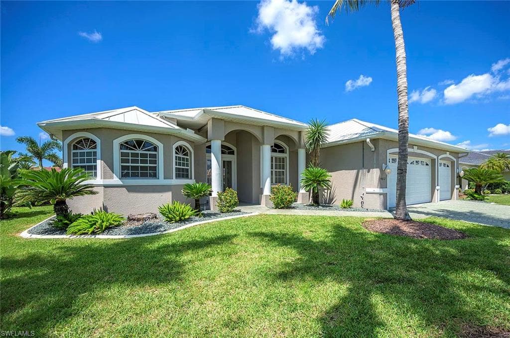 4812 SW 24th PL CAPE CORAL, FL 33914