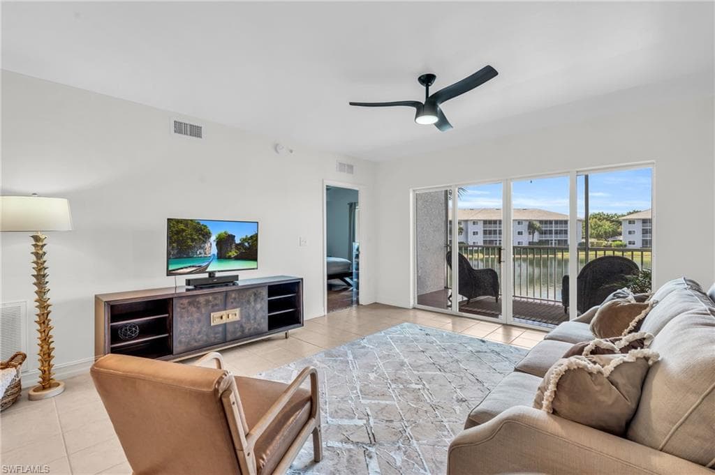 7814 Great Heron WAY 205 NAPLES, FL 34104
