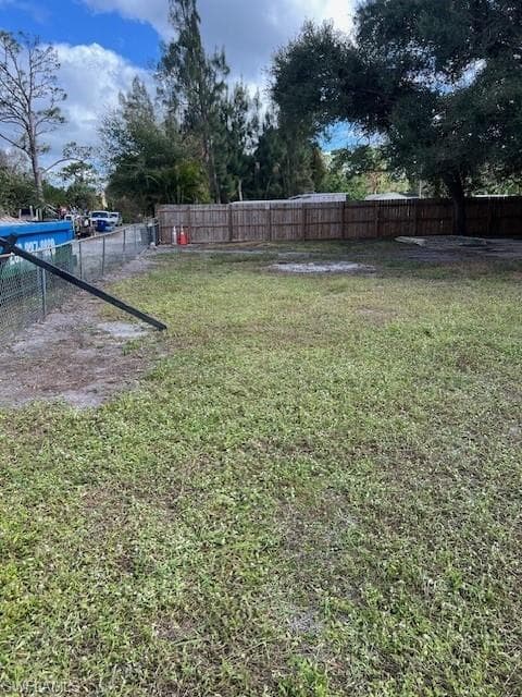7579 Hart DR NORTH FORT MYERS, FL 33917