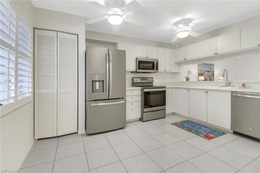 3012 Sandpiper Bay CIR D304 NAPLES, FL 34112