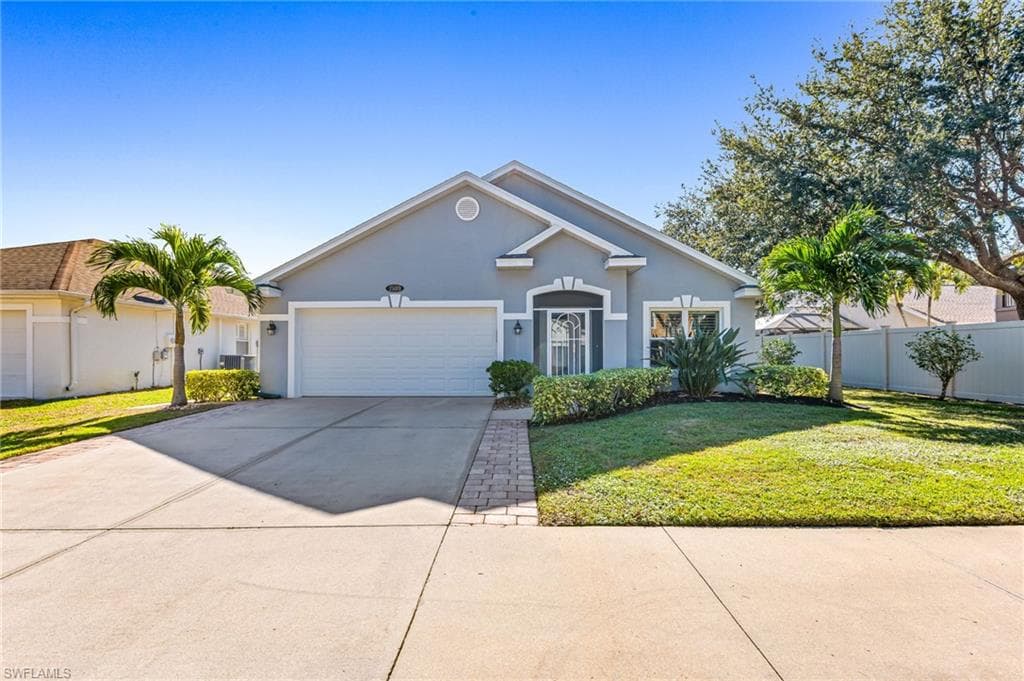 15019 Savannah DR NAPLES, FL 34119