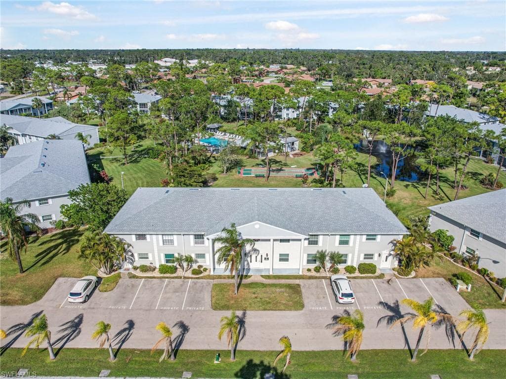 7068 Nantucket CIR 1 NORTH FORT MYERS, FL 33917