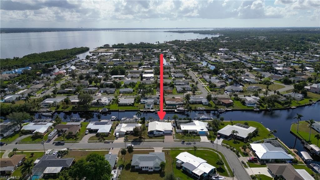 1661 Swan TER NORTH FORT MYERS, FL 33903