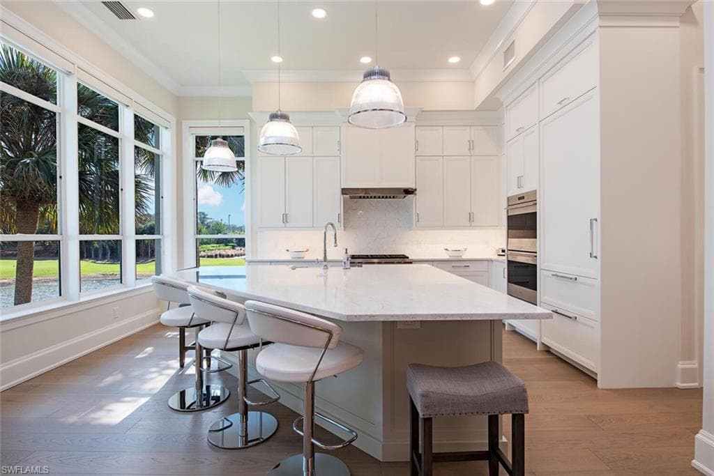 15528 Monterosso LN 202 NAPLES, FL 34110